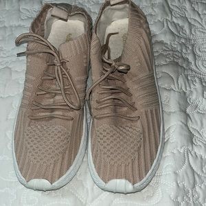 Used altar’d state sneakers
